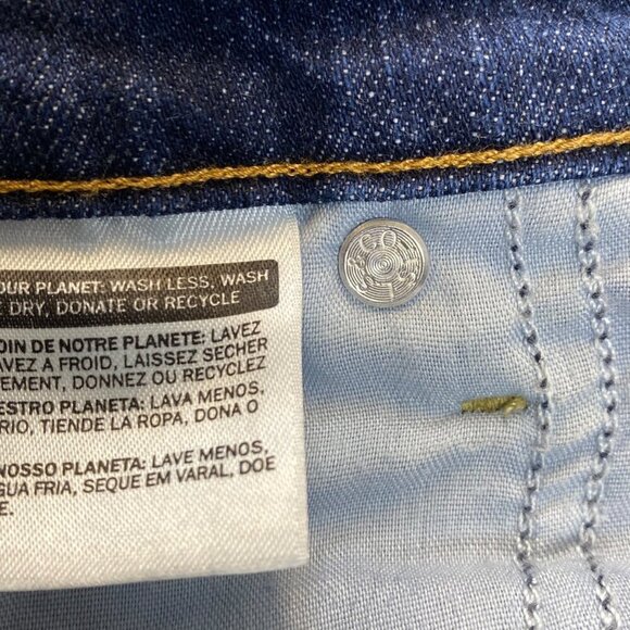 Levi's Premium Red Tab Original Fit Jeans Womens Sz 26x32 in First Try Dark Wash - Picture 16 of 16